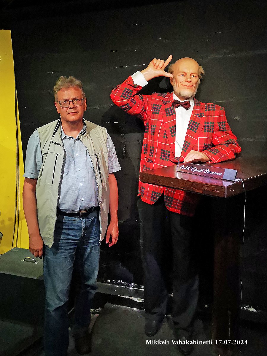 IMG_20240717_123120_BURST001_COVER.jpg - burst