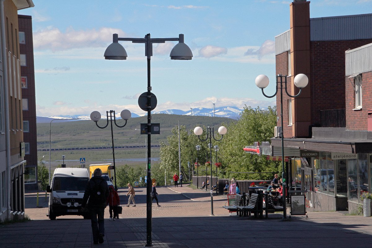 IMG_7731.jpg - Vaade Kirunas hotelli eest.